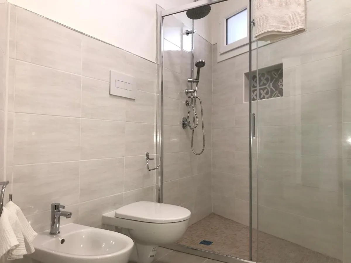 Angolo Mare Apartments & Rooms Porto Pino 0*,