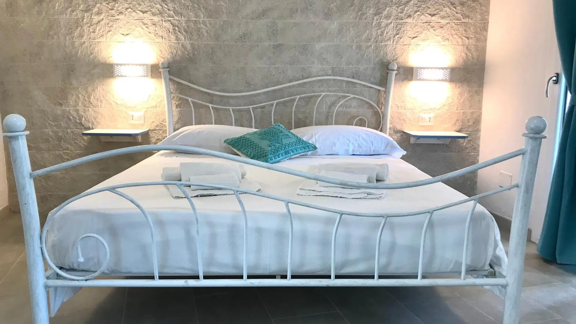 Aparthotel Angolo Mare Apartments & Rooms Porto Pino Italy